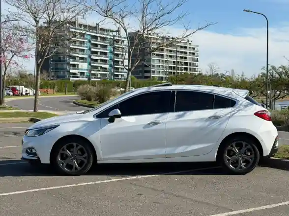Chevrolet Cruze 1.4 5 Ptas Ltz+ Plus At  2019 - foto 5