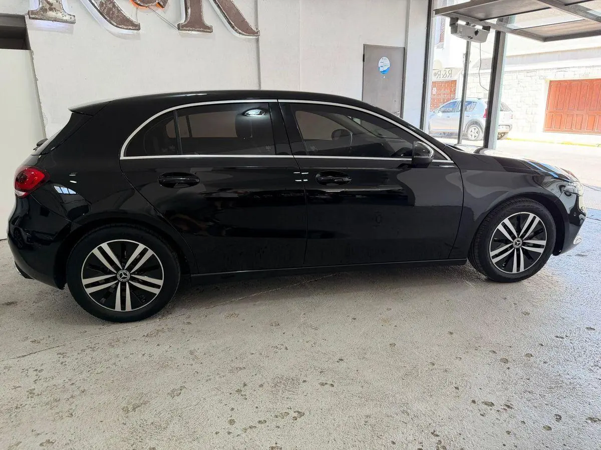 Mercedes Benz A 200 Sedan Progressive       L/19  2020 - foto 4