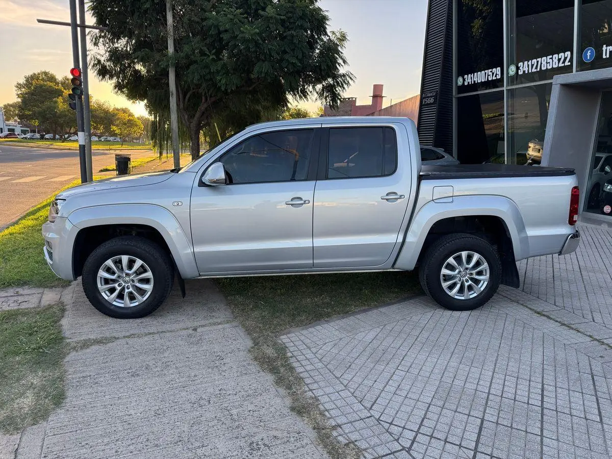 Volkswagen Amarok 20Td 4X2 Dc Highline 180Hp   L17  2017 - foto 2