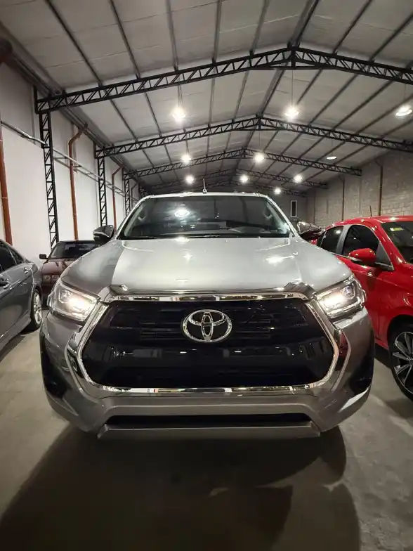 Toyota Hilux L/21 2.8 Dc 4X4 Tdi Srv At6  2021 - foto 1