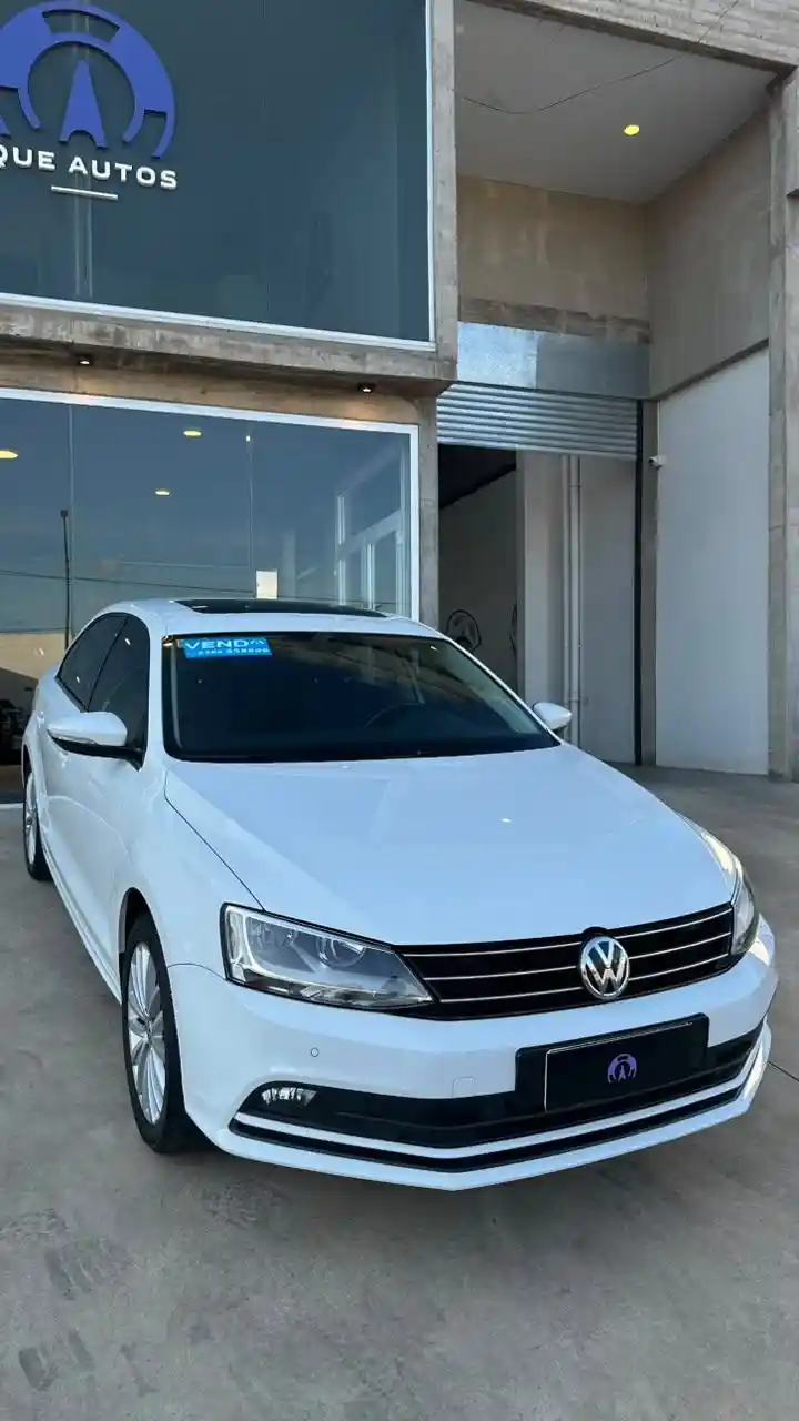 Volkswagen Vento  1.4 Tsi Highline Aq Tip. L/18  2018 - foto 1