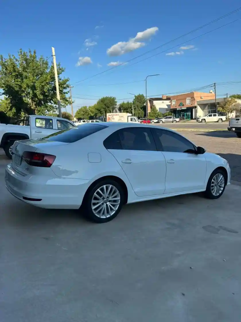 Volkswagen Vento  1.4 Tsi Highline Aq Tip. L/18  2018 - foto 3