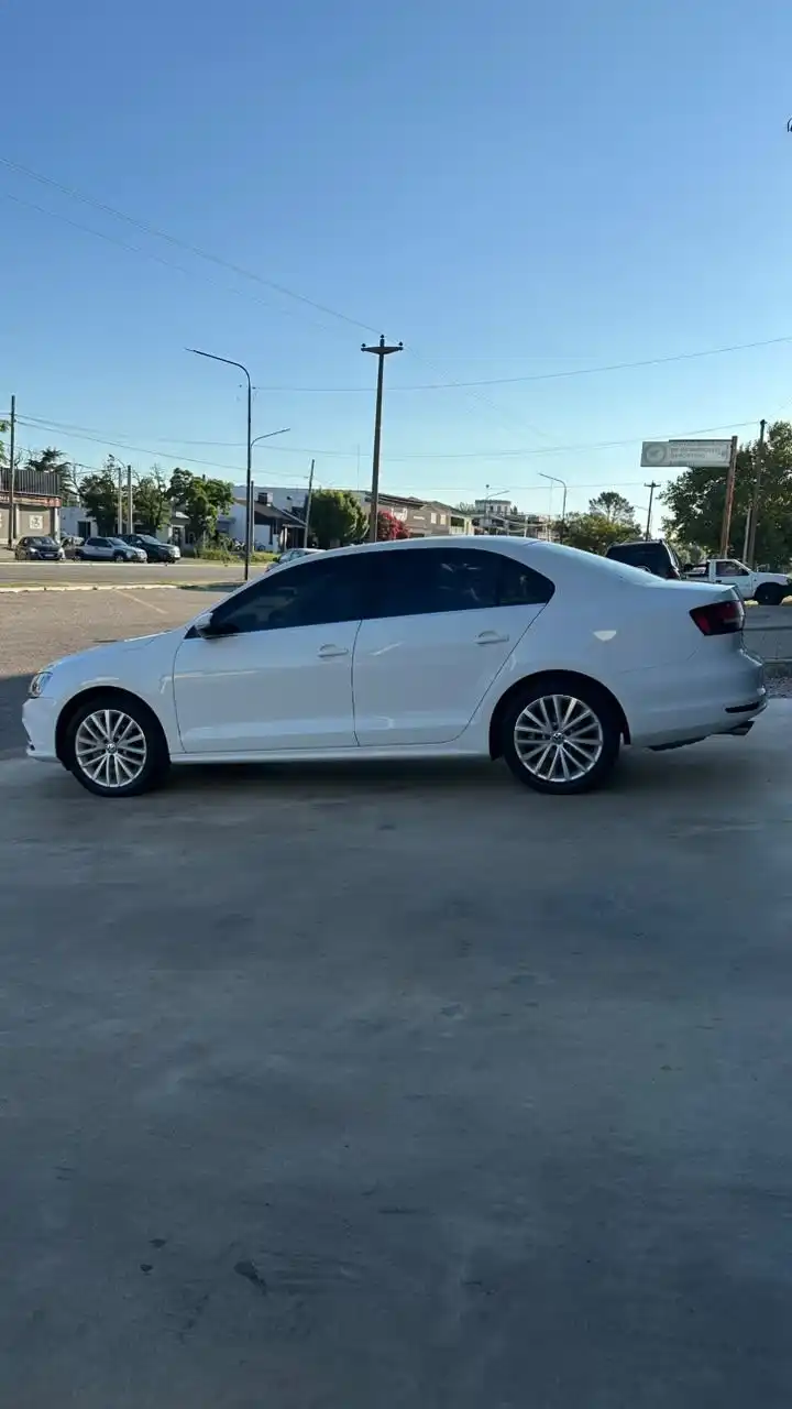 Volkswagen Vento  1.4 Tsi Highline Aq Tip. L/18  2018 - foto 4