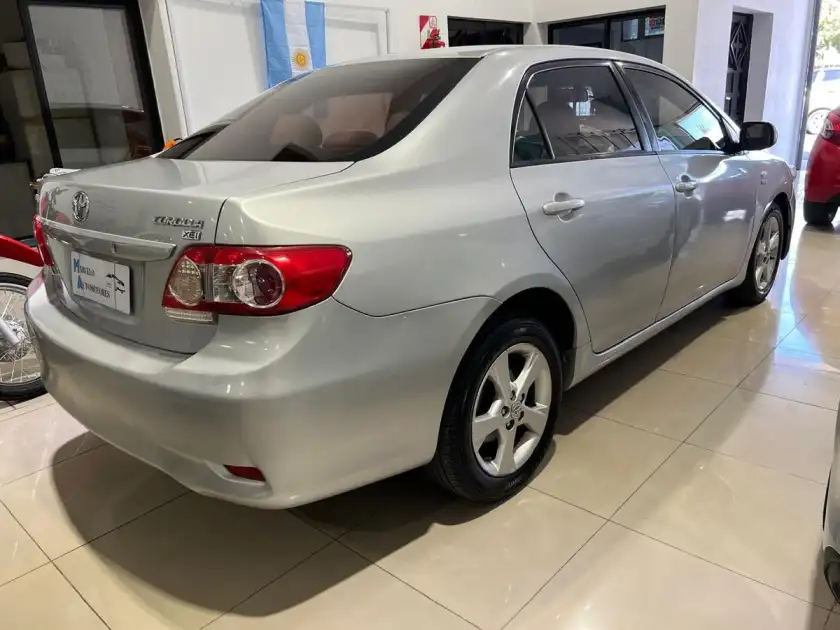 Toyota Corolla 1.8 Xei L/11  2013 - foto 4