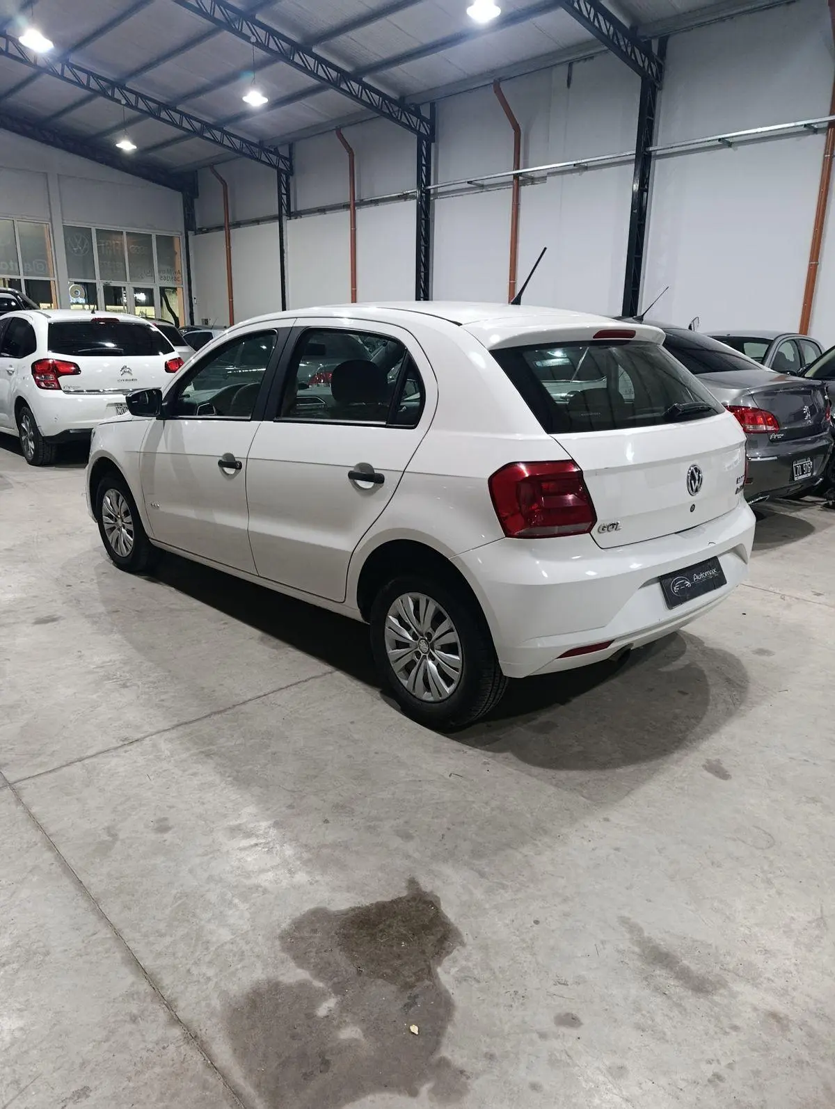 Volkswagen Gol Trend 1.6 5 P L/17 Trendline  2017 - foto 4
