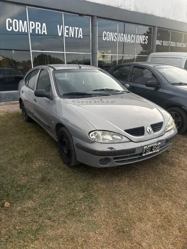 RENAULT MEGANE F/2 4P 1.6 AUTHENTIQ PK 2006 - foto 1
