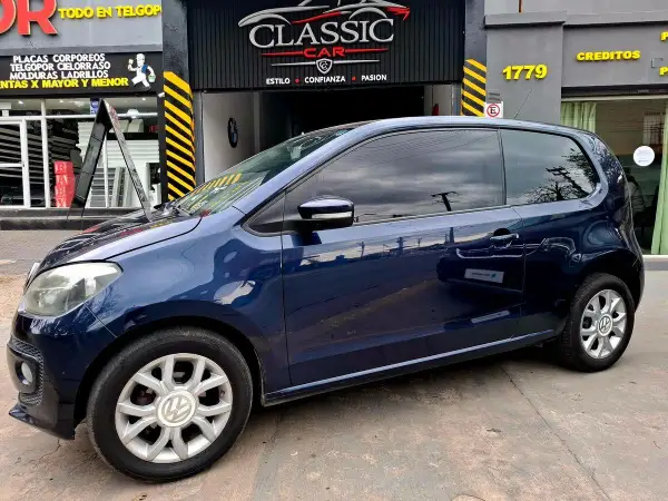 Volkswagen Up! 3 Ptas High  2015 - foto 1