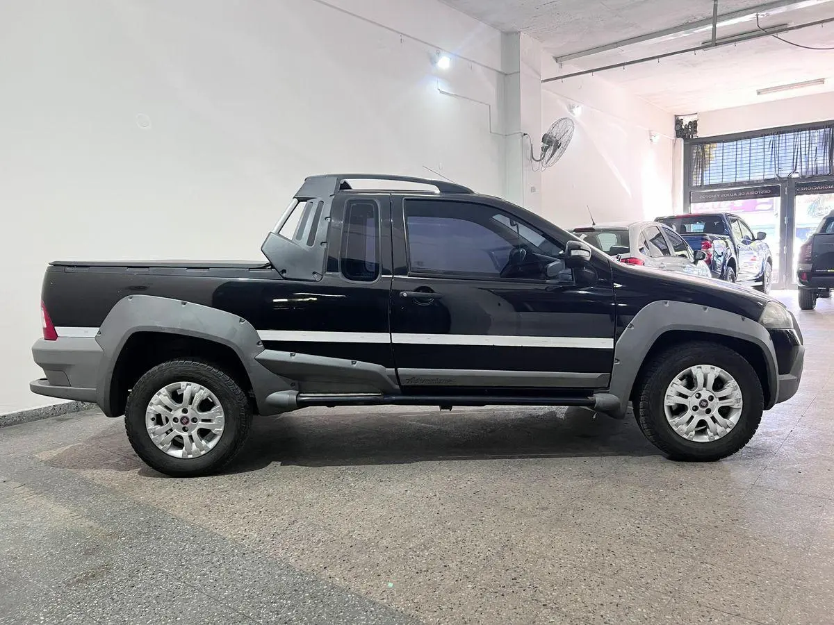 Fiat Strada Adventure 1.6 Ext  2012 - foto 5