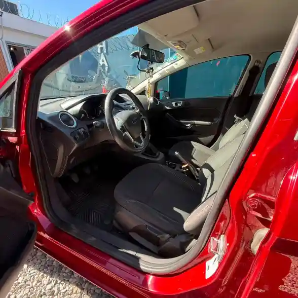 Ford Fiesta  1.6 5P Se             (Kd)  2017 - foto 5