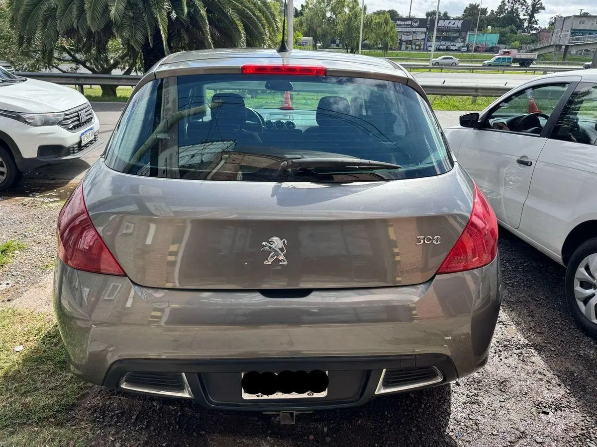 Peugeot 308 1.6  Hdi Allure  2013 - foto 2