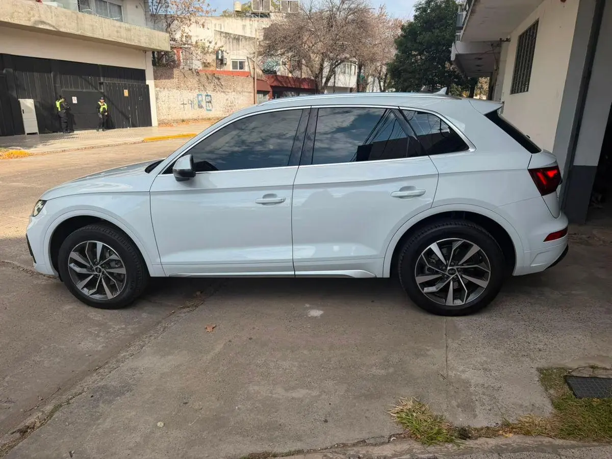Audi Q5 2.0 T Qua.245Hp 45 Offroad Stronic Mh  2024 - foto 2