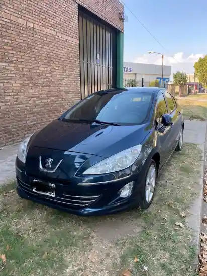 PEUGEOT 408 2.0 ALLURE + NAV 2013 - foto 1