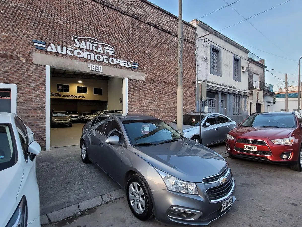 Chevrolet Cruze 2.0 D 5 Ptas Lt Aut  2015 - foto 2