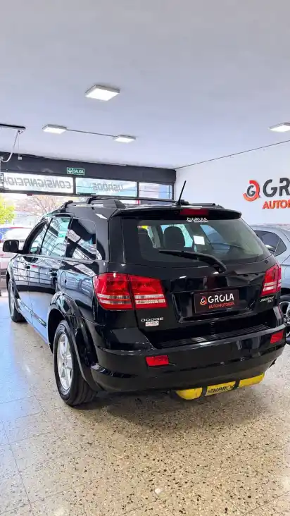 Chrysler Journey 2.4 Sxt  2011 - foto 4