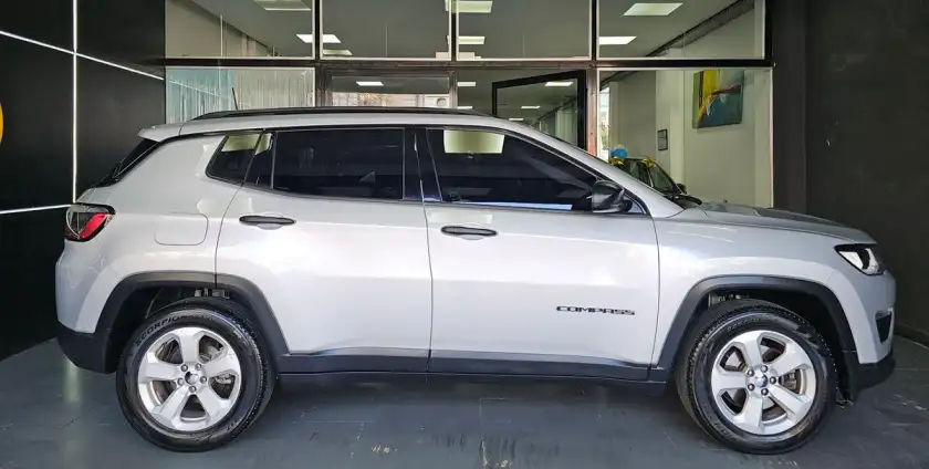 Chrysler Jeep Compass 2.4 Sport 4X2 Mt6  2018 - foto 2
