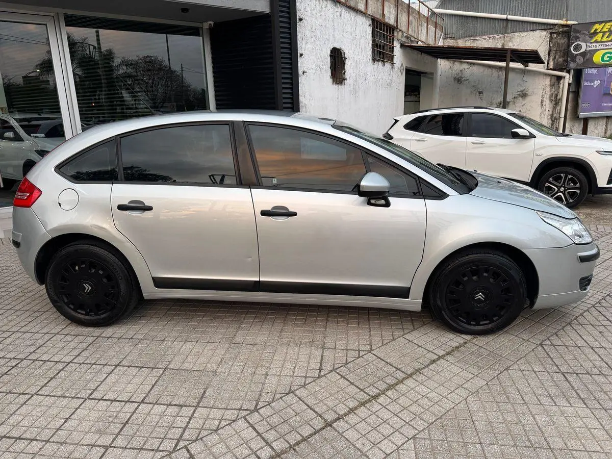 Citroen C 4 1.6 I   5 Ptas X  2011 - foto 4