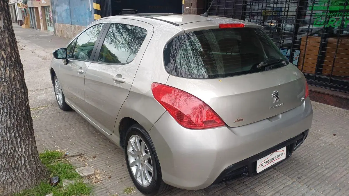 Peugeot 308 1.6 Allure Nav  2013 - foto 2