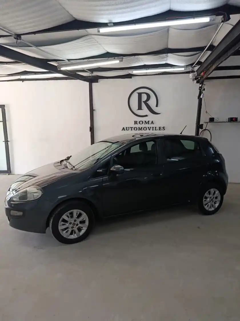 Fiat Punto 1.4 Attractive L/13  2014 - foto 2