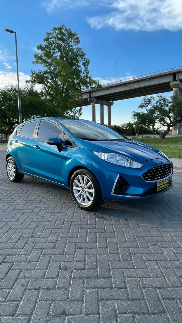 FORD FIESTA  1.6 5P SE PLUS        (KD) 2018 - foto 1