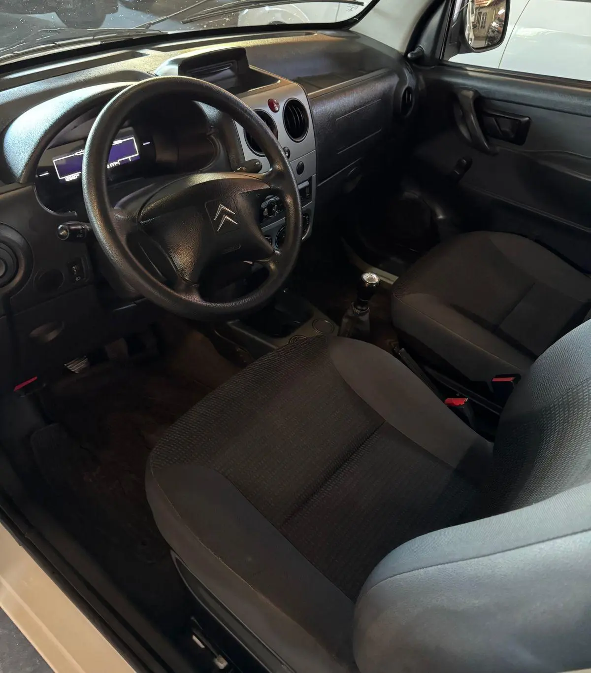 Citroen Berlingo Furgon 1.6 Hdi Business  2021 - foto 4
