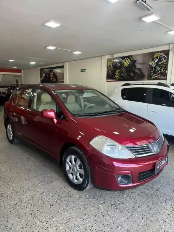 Nissan Tiida   1.8 5 Ptas Tekna  2008 - foto 1