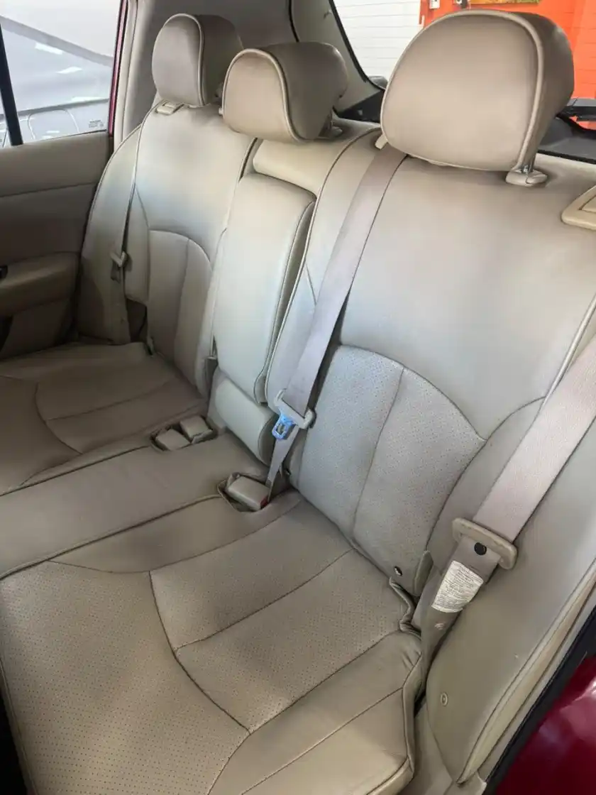 Nissan Tiida   1.8 5 Ptas Tekna  2008 - foto 5