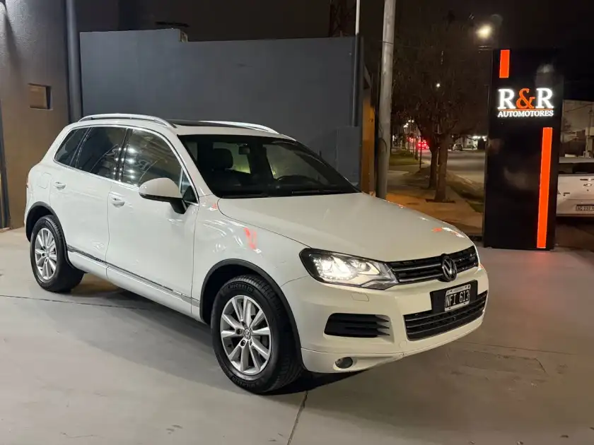 Volkswagen Touareg 3.0 V6 Hybrid  2013 - foto 3