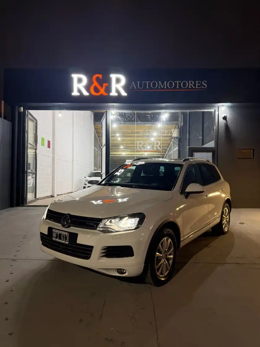 Volkswagen Touareg 3.0 V6 Hybrid  2013 - foto 5