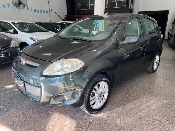 Fiat Palio 1.6 5 P Essence  L/14  2014 - foto 1
