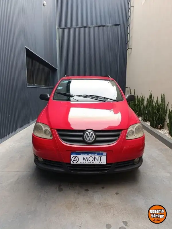 Volkswagen Suran 1.6 Comfortline  2010 - foto 1