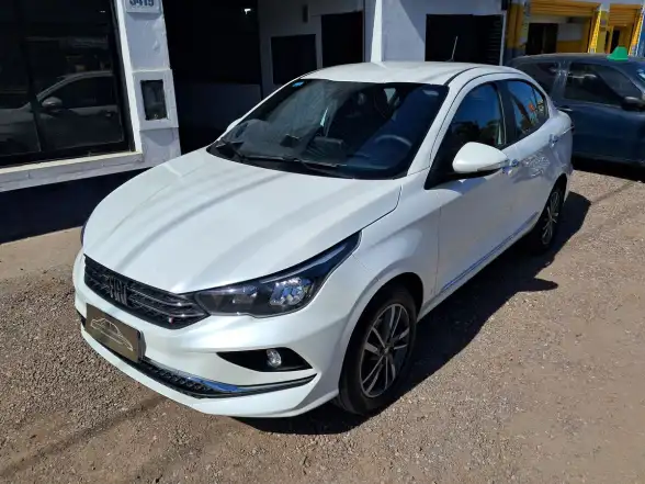 Fiat Cronos L/22 1.3 Precision Cvt   2023 - foto 1