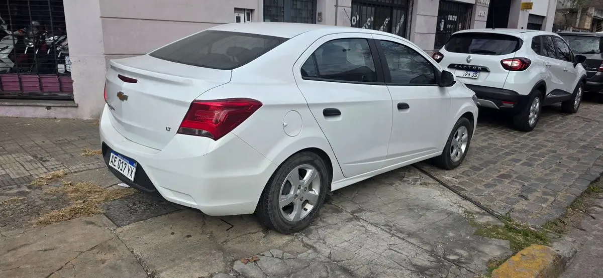 Chevrolet Prisma 1.4 Lt                 L/17  2019 - foto 4
