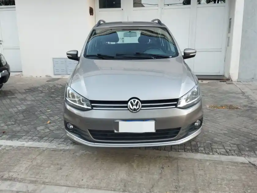 Volkswagen Suran 1.6 Trendline    L/15  2017 - foto 3