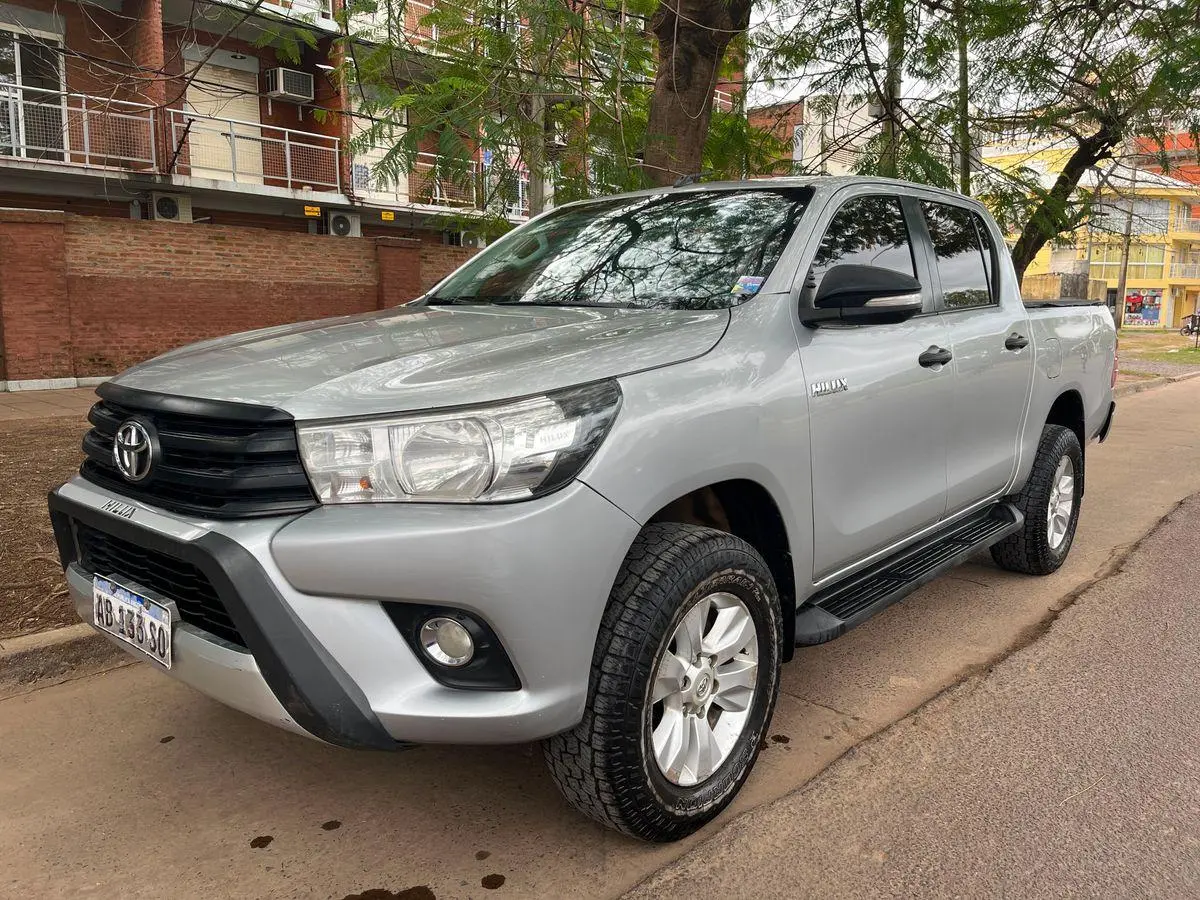 Toyota Hilux L/16 2.4 Dc 4X2 Tdi Dx  2017 - foto 2