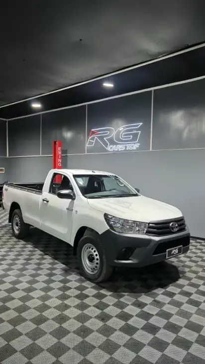 Toyota Hilux L/21 2.4 Chasis 4X4 Tdi Dx  2023 - foto 1