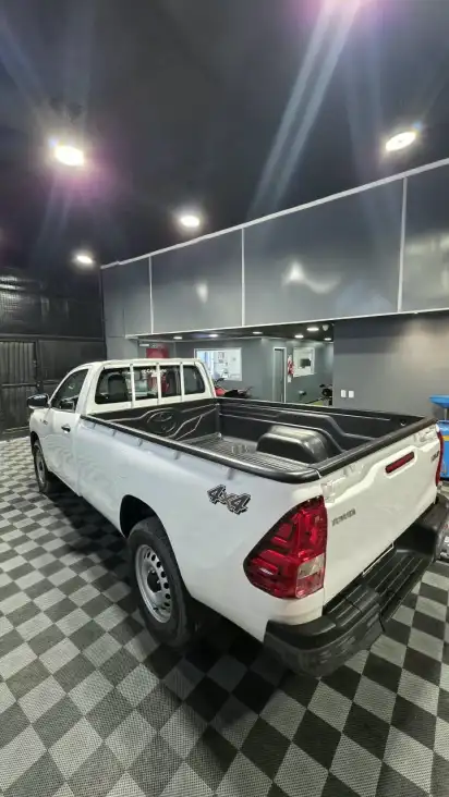 Toyota Hilux L/21 2.4 Chasis 4X4 Tdi Dx  2023 - foto 3