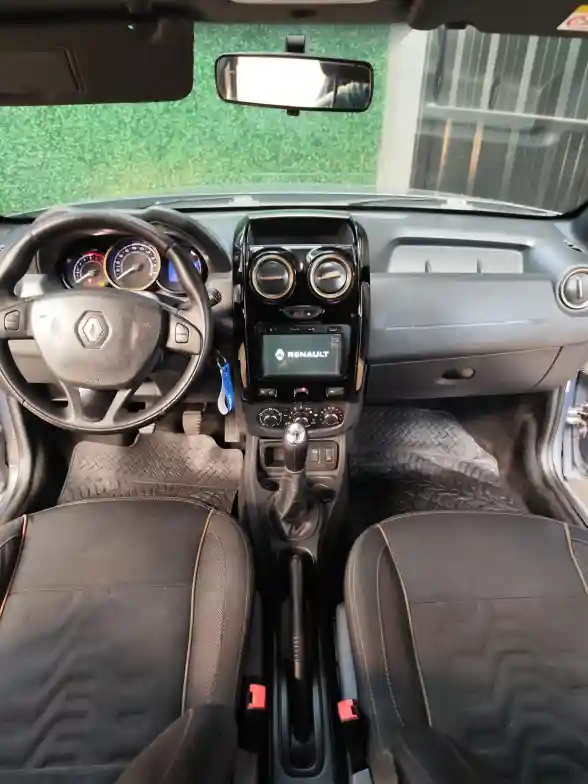 Renault Duster 1.6 4X2 Privilege  L/15  2018 - foto 5