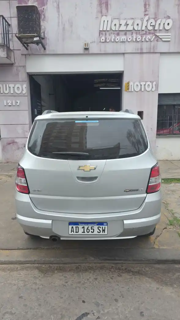 Chevrolet Spin 1.8 Lt  5 As  2013 - foto 3