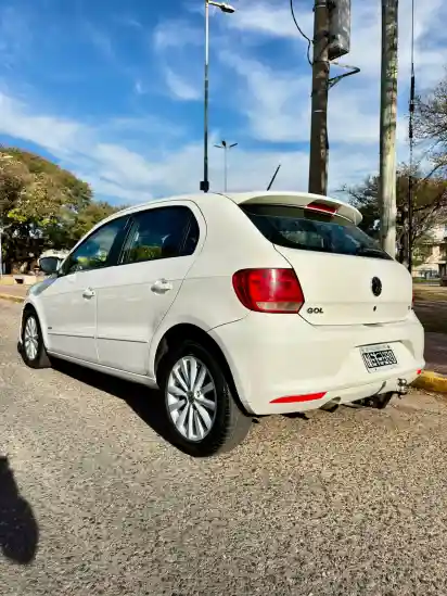 Volkswagen Gol Trend 1.6 5 P L/13 Pk 3  2013 - foto 4