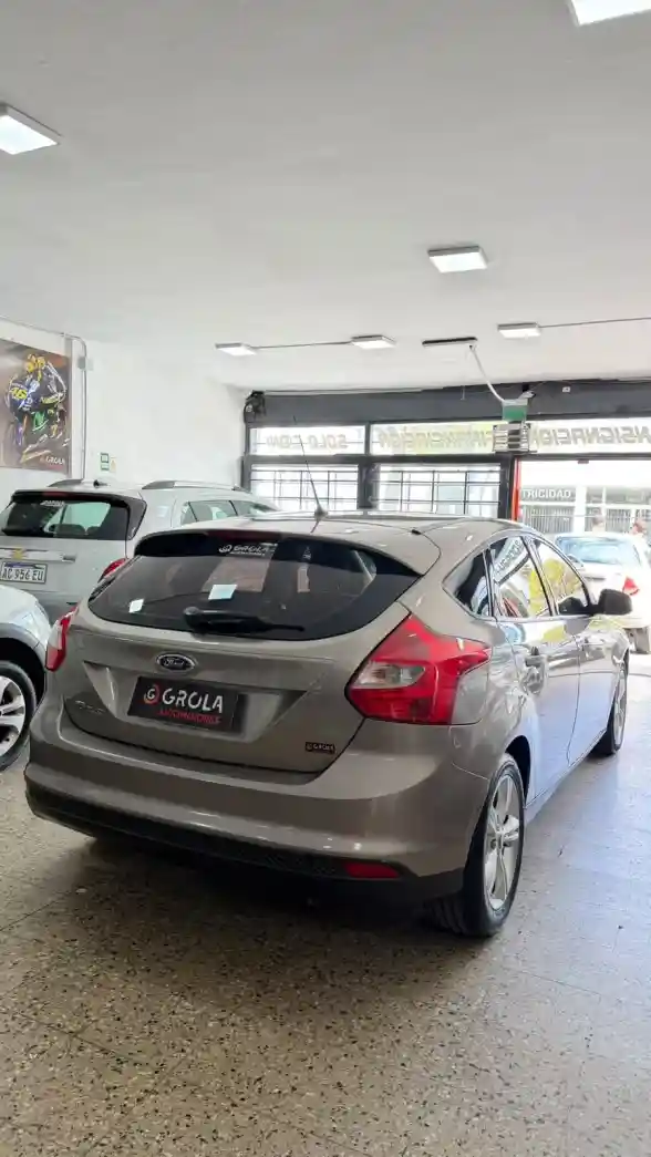 Ford Focus L/14 1.6 5 P S  2014 - foto 4