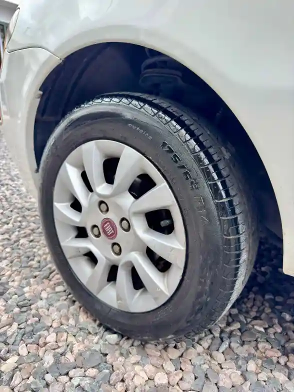 Fiat Palio 1.4 5 P Fire L/14 Seguridad  2014 - foto 5