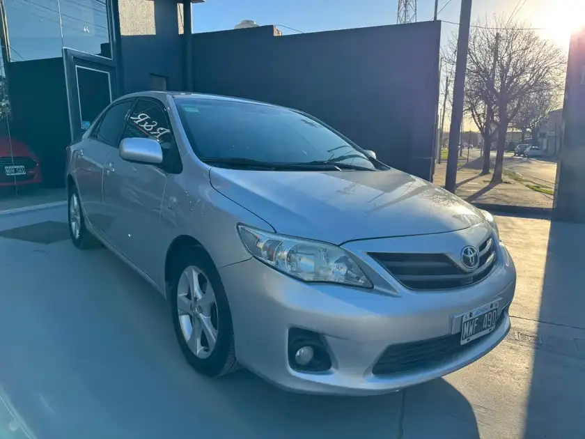 TOYOTA COROLLA 1.8 XEI L/11 AUT 2013 - foto 1
