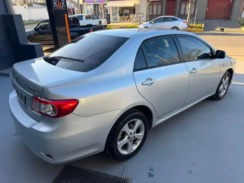 Toyota Corolla 1.8 Xei L/11 Aut  2013 - foto 2