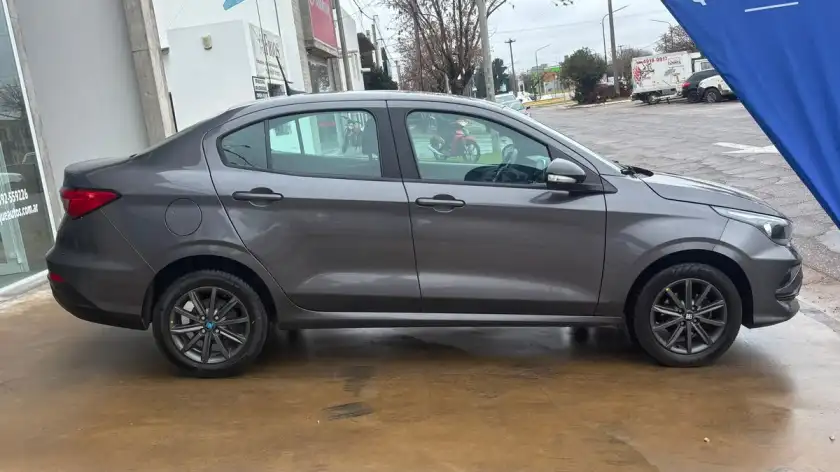 Fiat Cronos L/22 1.3 Drive Gse  2024 - foto 5