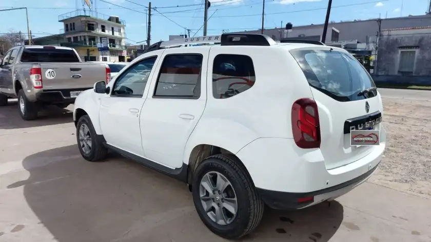 Renault Duster 2.0 4X2 Privilege  L/15  2019 - foto 4