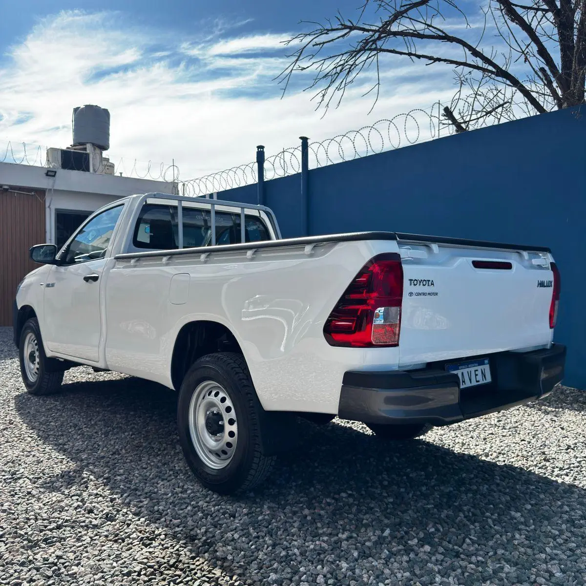 Toyota Hilux L/20 2.4 Sc 4X2 Tdi Dx  2026 - foto 4