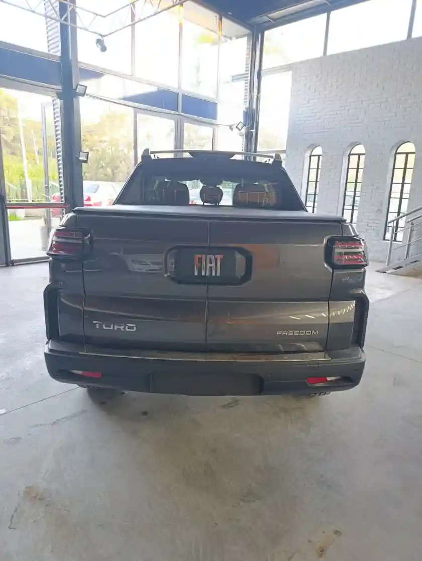 Fiat Toro 1.3T Freedom 4X2 At L/26  2026 - foto 3
