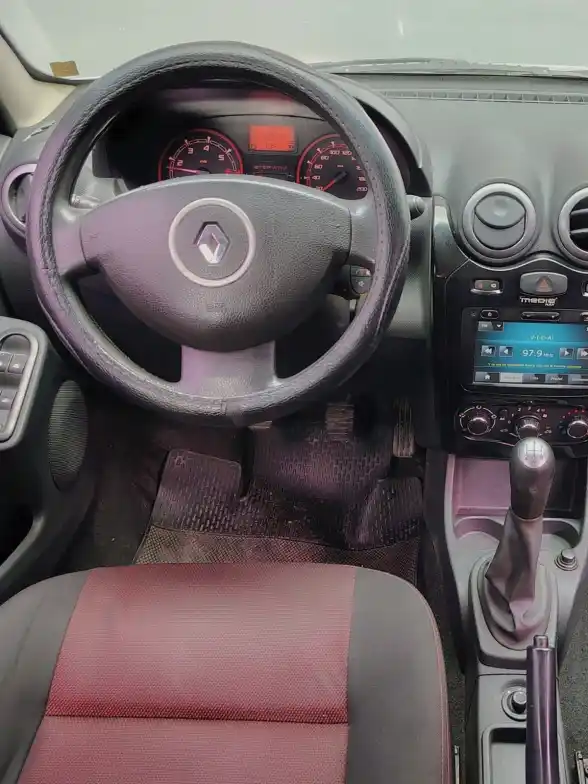 Renault Sandero Stepway 1.6 Privilege  2013 - foto 3