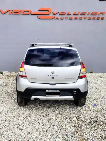 Renault Sandero Stepway 1.6 Privilege  2013 - foto 4