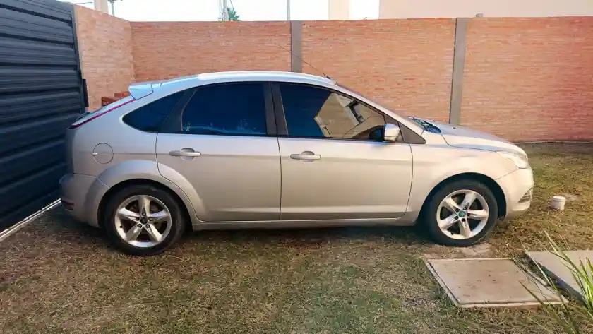 Ford Focus L/08 1.6 5 P Trend  2013 - foto 3